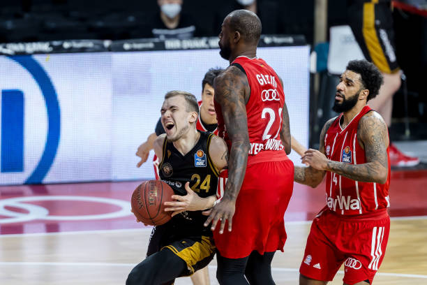 此次名单中 此次名单中